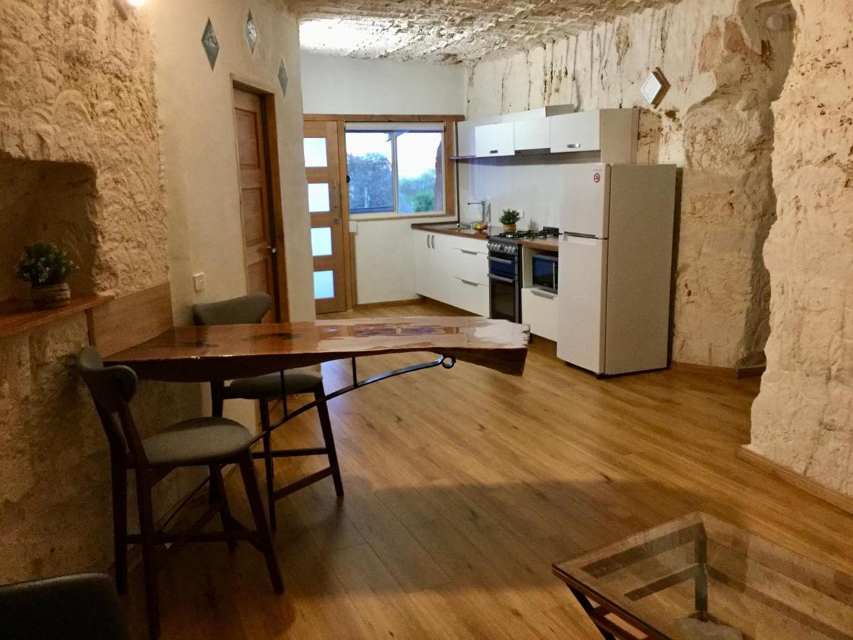 Dug Out B&B Coober Pedy Luaran gambar