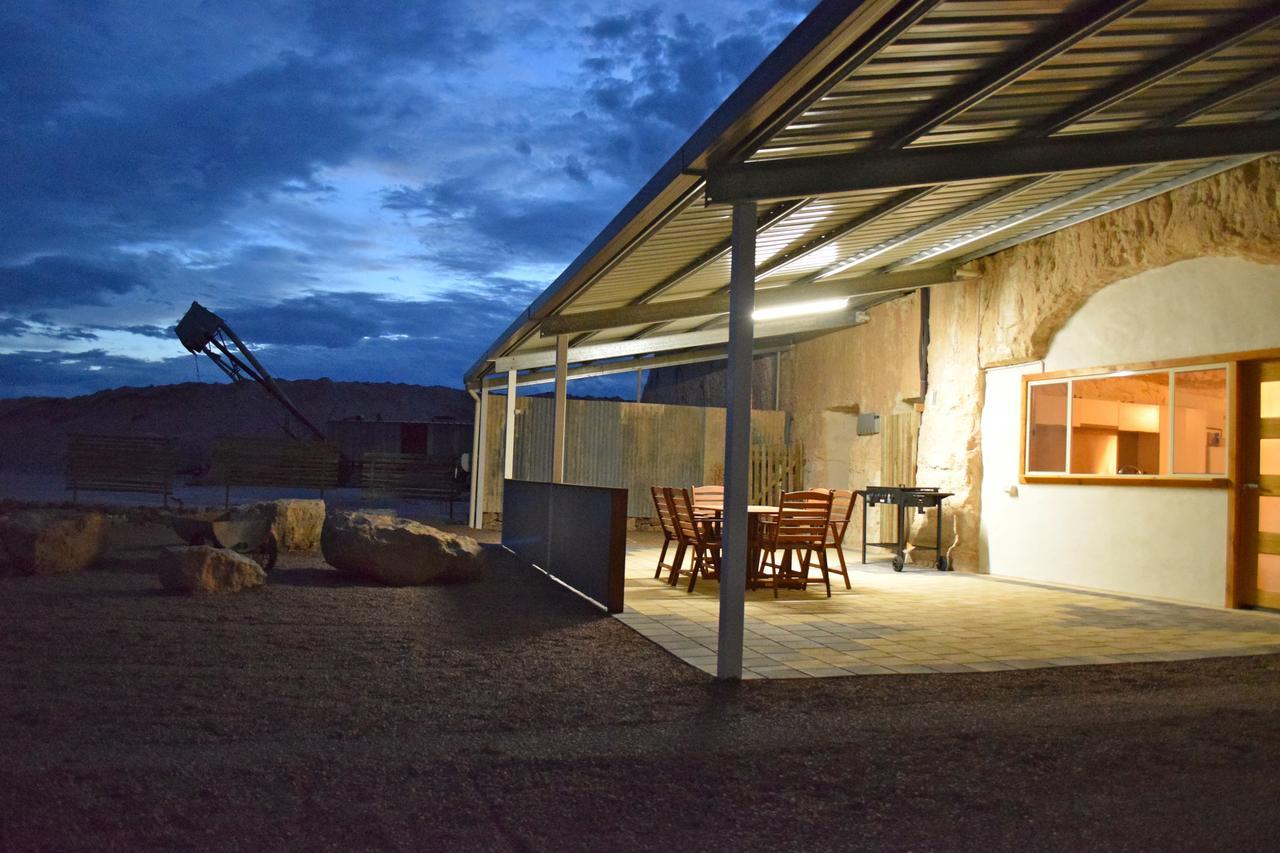 Dug Out B&B Coober Pedy Luaran gambar