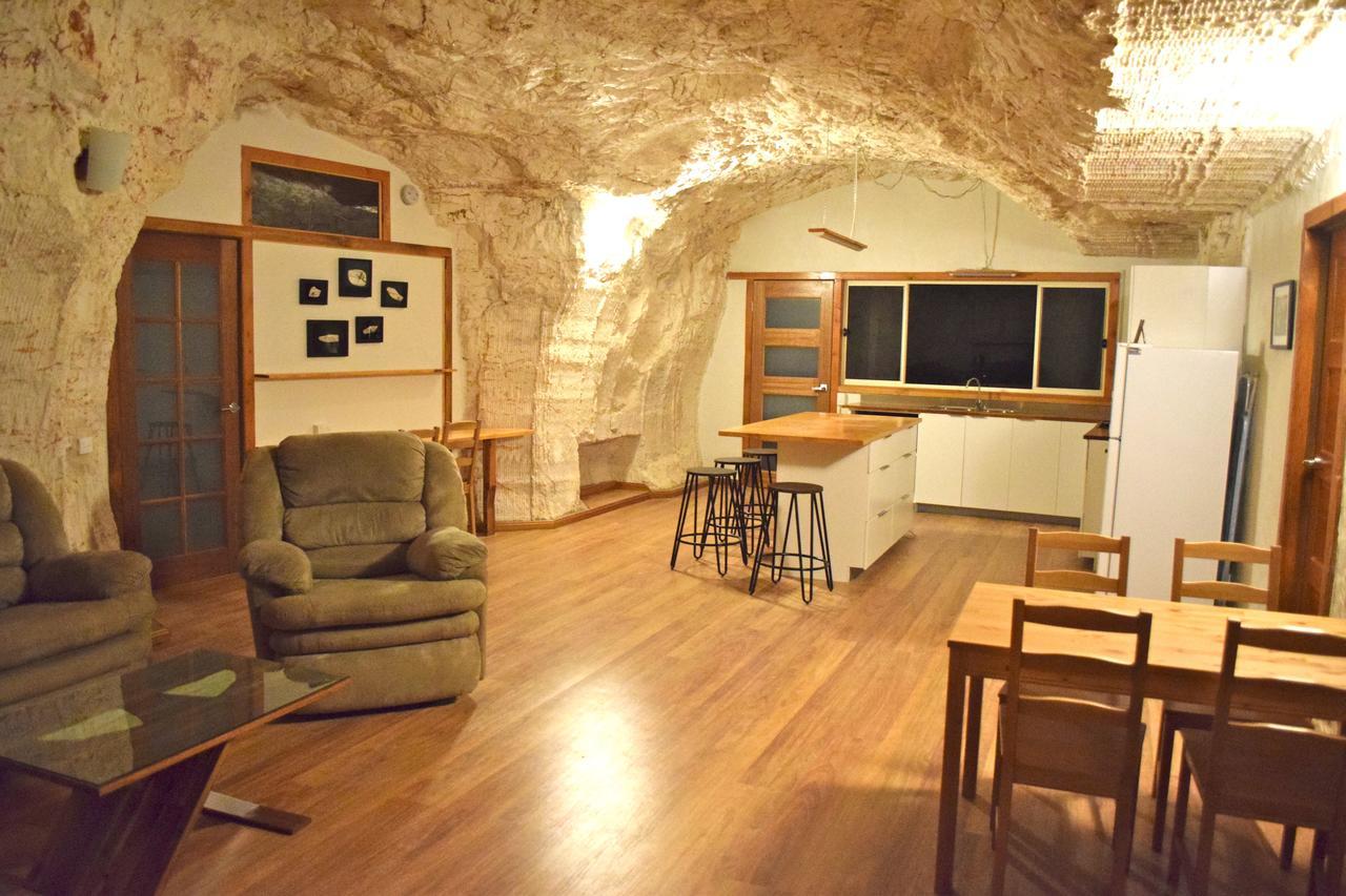 Dug Out B&B Coober Pedy Luaran gambar