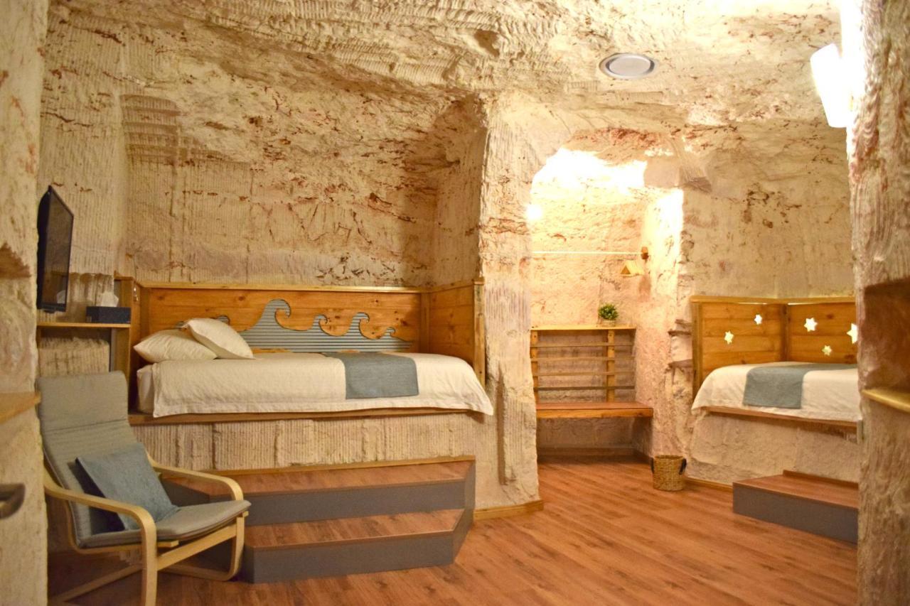 Dug Out B&B Coober Pedy Luaran gambar