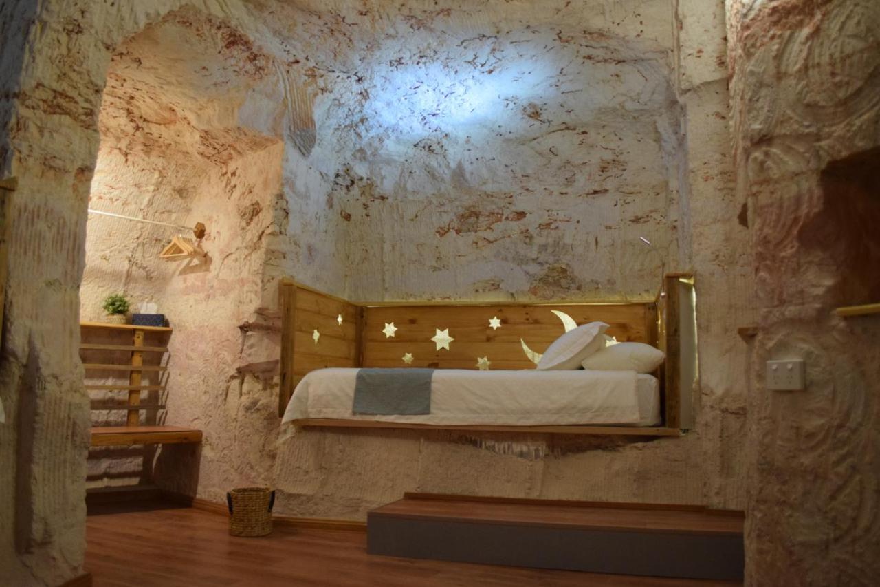 Dug Out B&B Coober Pedy Luaran gambar